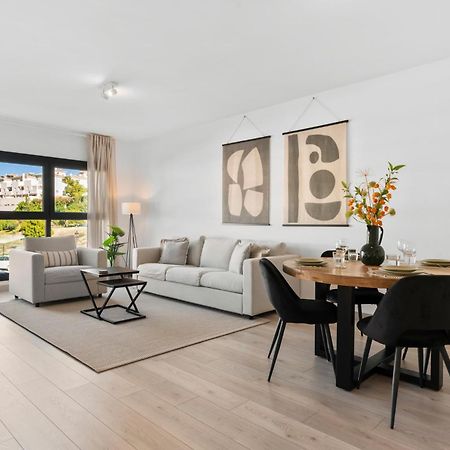 Beautiful 2-Bedroom Apartment Near Center And Beach Estepona Kültér fotó