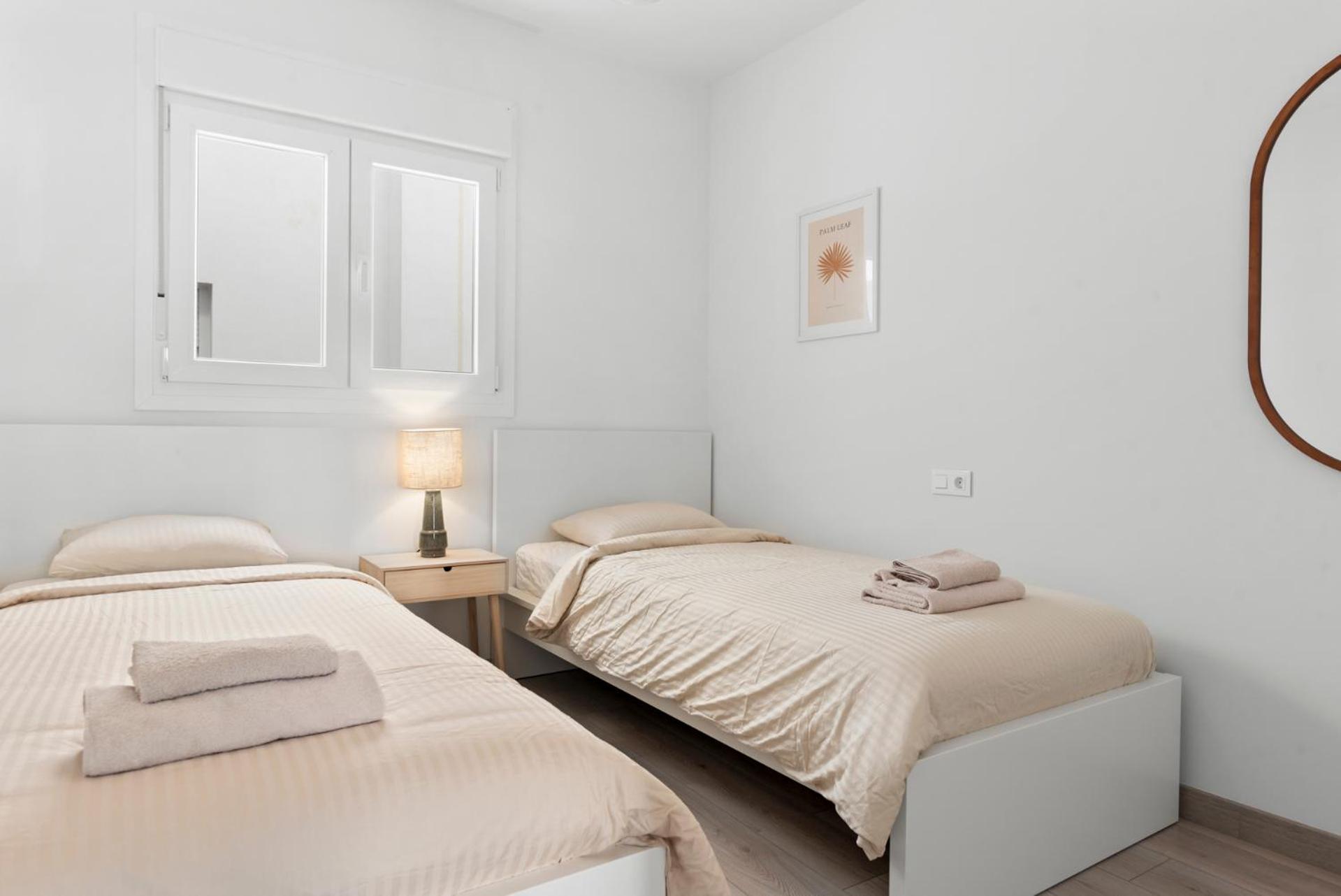 Beautiful 2-Bedroom Apartment Near Center And Beach Estepona Kültér fotó