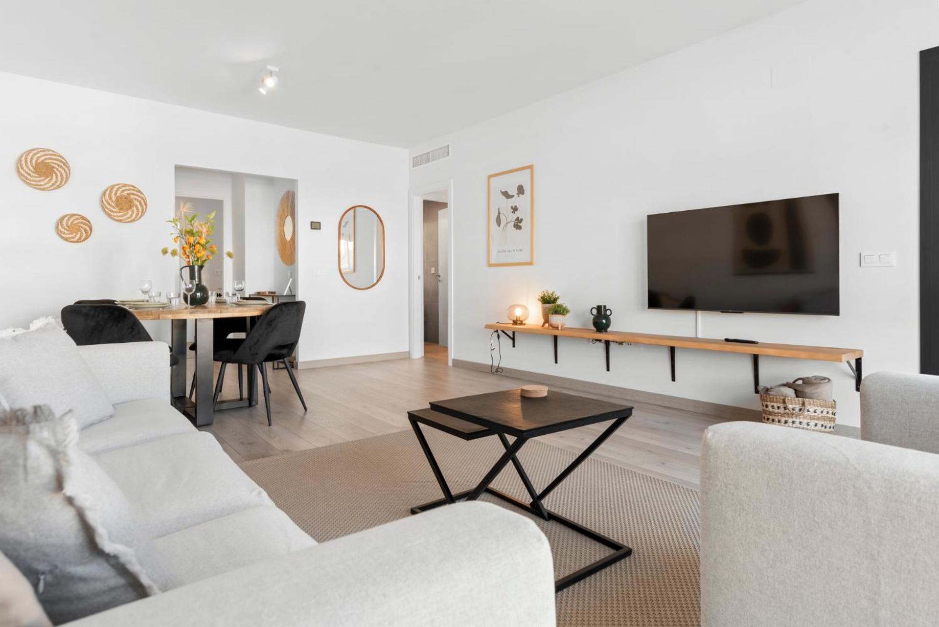 Beautiful 2-Bedroom Apartment Near Center And Beach Estepona Kültér fotó